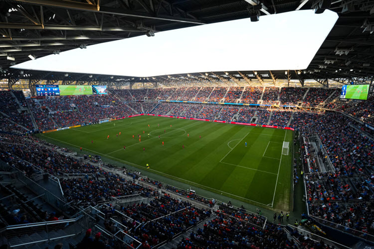 Stadium3.jpg